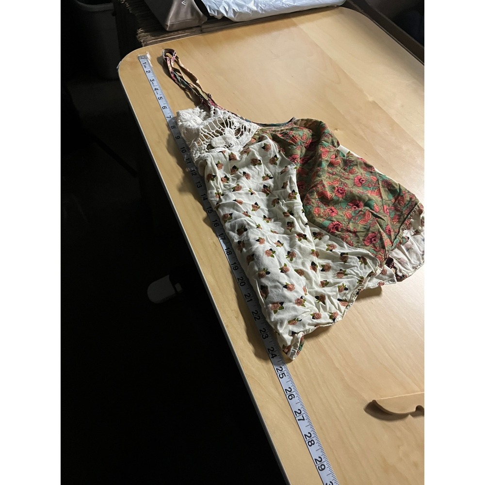 Entro Womens Patchwork Top M Multicolor‎ Lace Boho Chic Cottage Festival - Picture 5 of 6